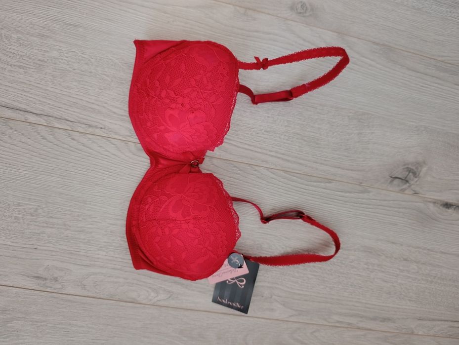 Бюстгальтер Hunkemöller