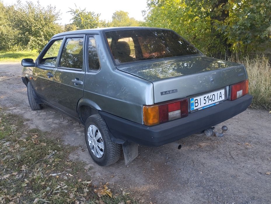 Продам ваз 21099