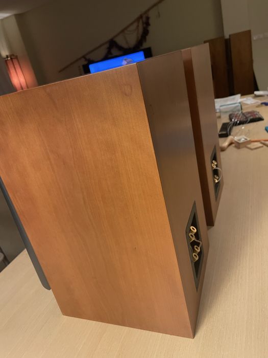 Colunas monitoras - ATC SCM 11 - Cor cherry