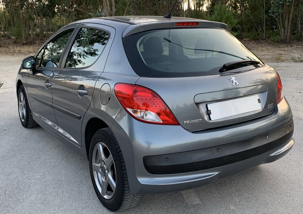 Peugeot 207 95 cv/ 61 mil kms/ 1dono/ motor corrente-IRREPREENSIVEL
