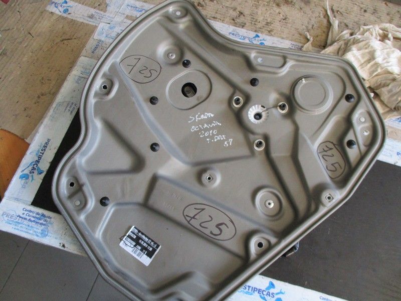 Elevador vidros trás direito SKODA Octavia I Break (1U5)