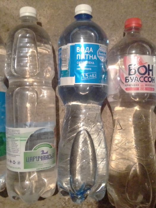 Вода не газированная бутилированная