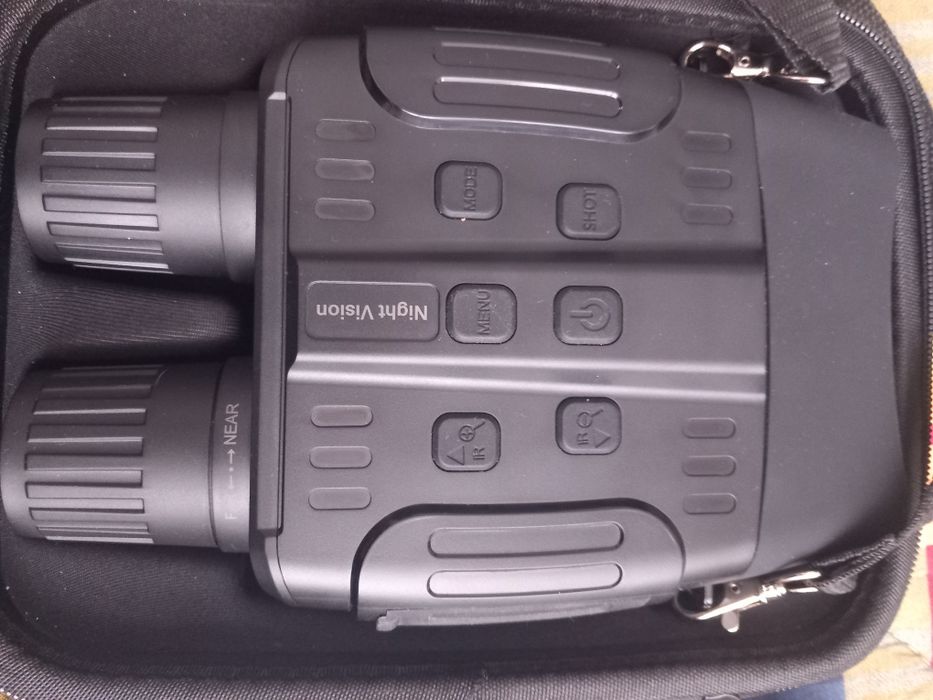 Інфрачервоний бінокль нічного бачення