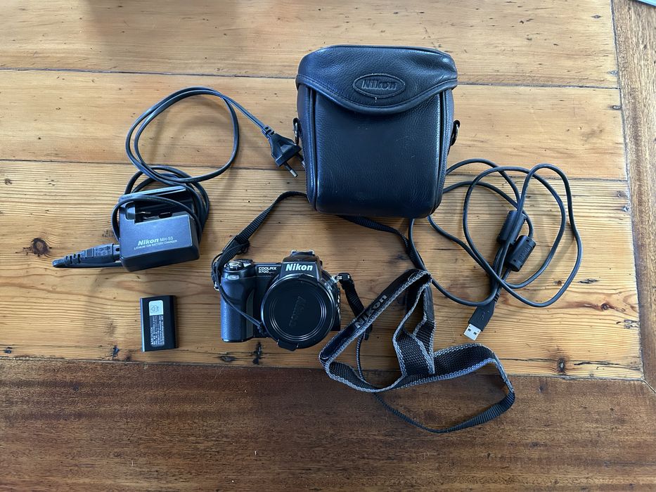 Nikon coolpix 5700 a funcionar