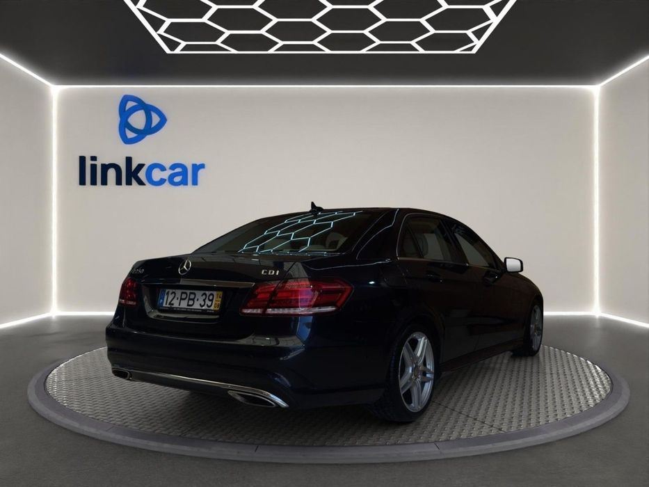 Mercedes-Benz E 250 CDi Avantgarde BlueEfficiency Auto.