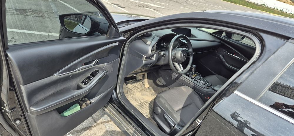 Продам Mazda Cx 30