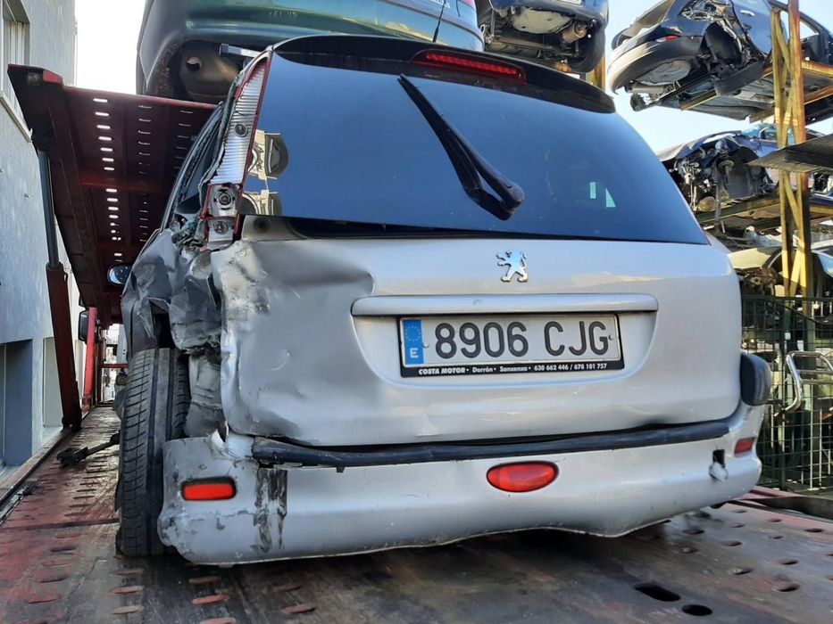 farolim traseiro direito peugeot 206