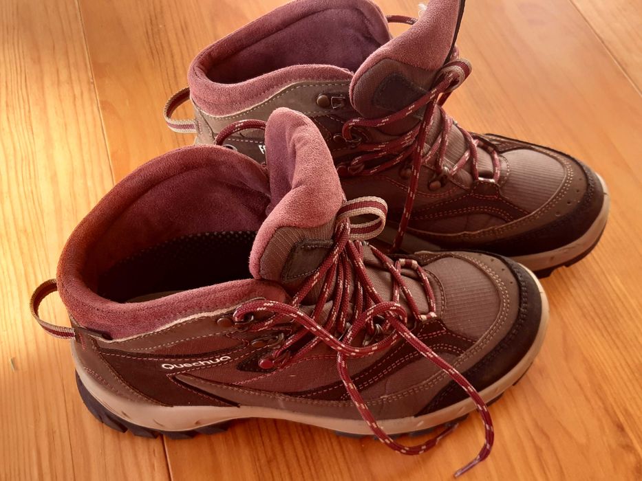 Botas de caminhada437882674407034882