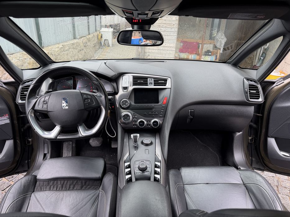 Citroën DS5 2.0 HDi Hybrid4 Sport Chic com Avaria