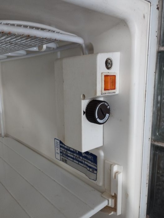 Морозильна камера на 7 шухляд