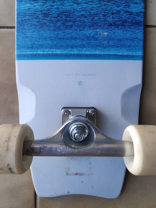 Skate carver blue skies 9"