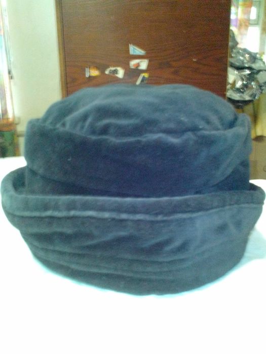 Шапки жіночі всі по 50 грн