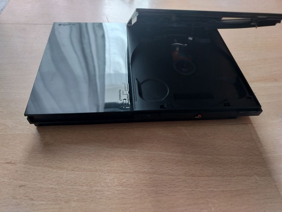 PlayStation 2 Slim + comando + memory card