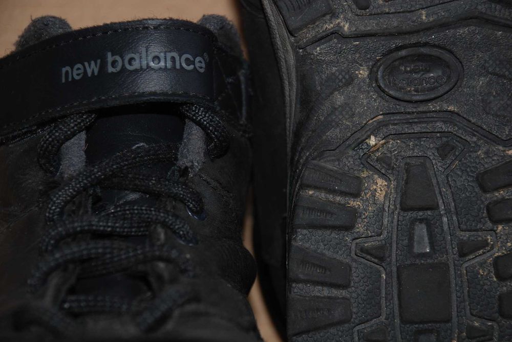Buty sportowe New Balance, roz. 35,5, wkł. 22,8 cm