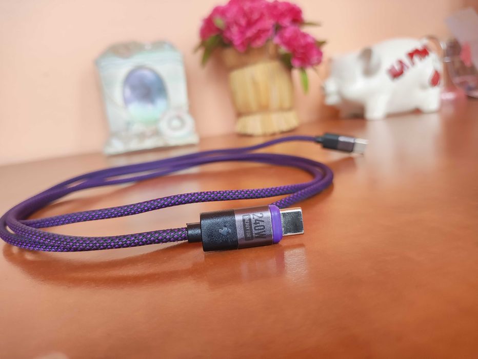 Magnetyczny kabel ładujący 240 W USB C na USB C