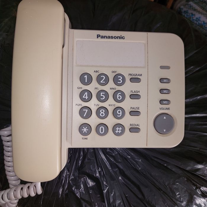 Стаціонарний телефон