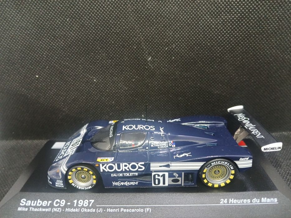 Miniaturas 1:43 24 H Le Mans e outras para desocupar