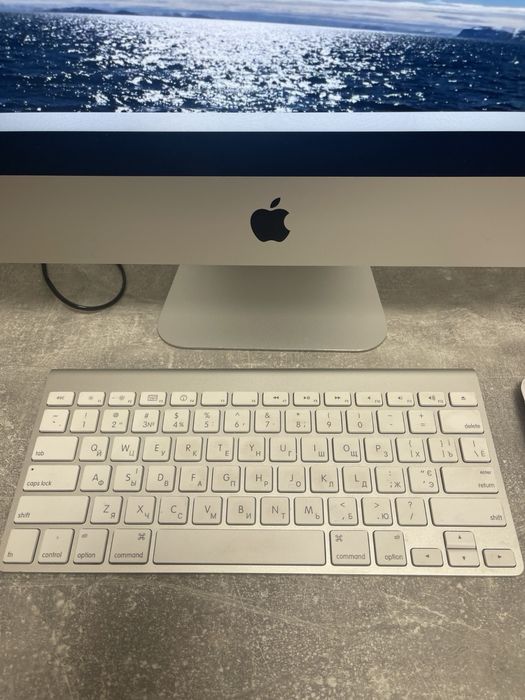 Apple iMac 16.2  2015 року 21.5 екран  8GB. SSD 1T