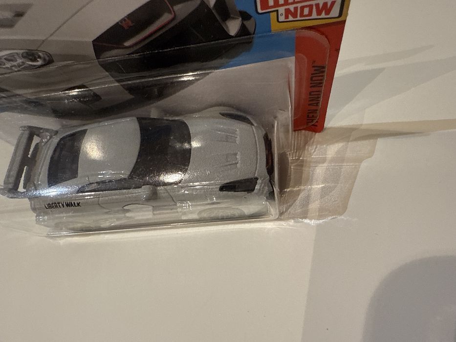 HotWheels (Liberty Walk) LB-Silhouette GT NISSAN 35GT -RR VER.2