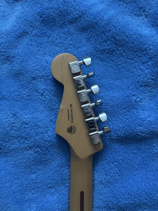 Fender Stratocaster