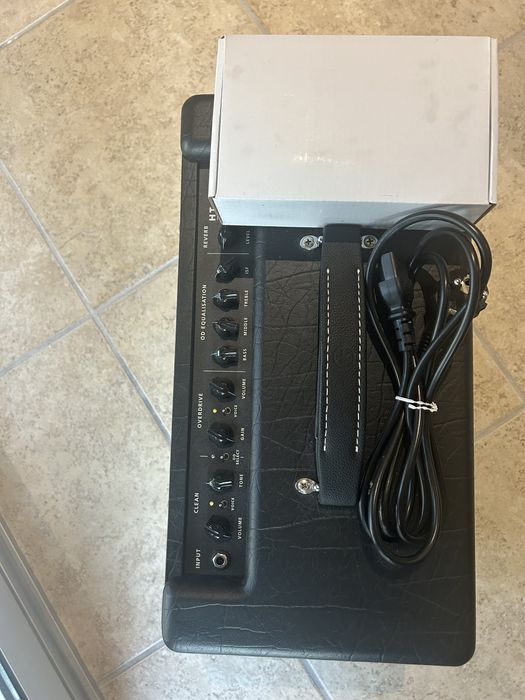 Amplificador valvulado Blackstar HT5 MKIII c/garantia até 2028
