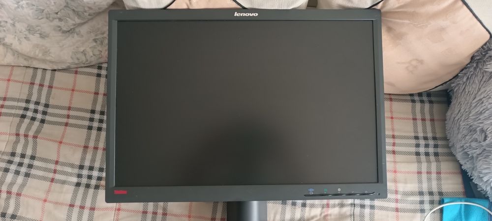 Monitor ótimo de condições Lenovo