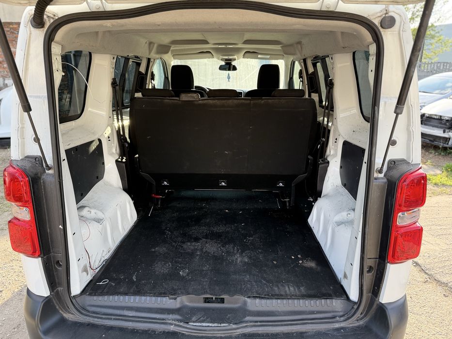 Wynajem Busa Peugeot Expert 5 osobowy Faktura VAT brygadowka