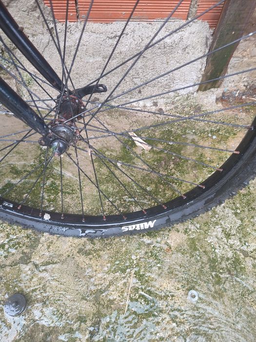 Vendo bicicleta.