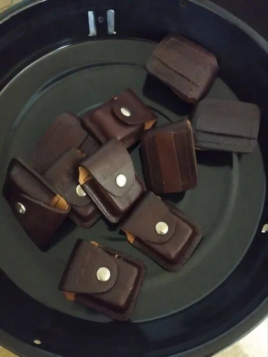 Фирменный кожаный чехол для зажигалок