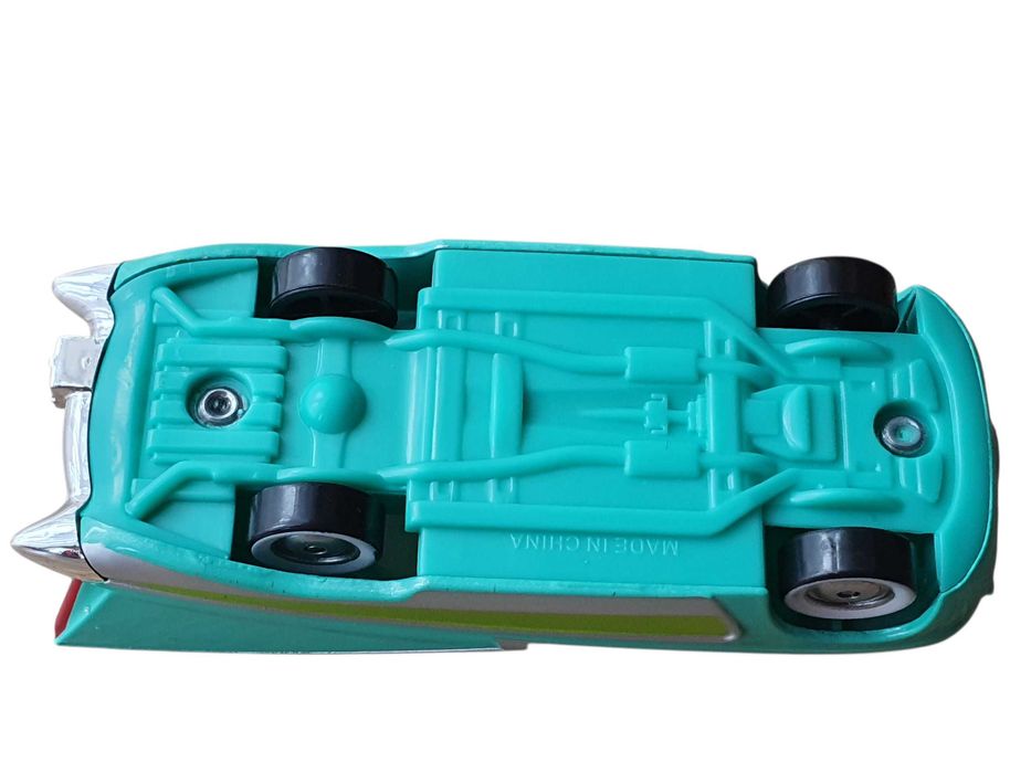 Zabawka model samochodu Lola Flo Auta Cars Mcqueen Disney Pixar