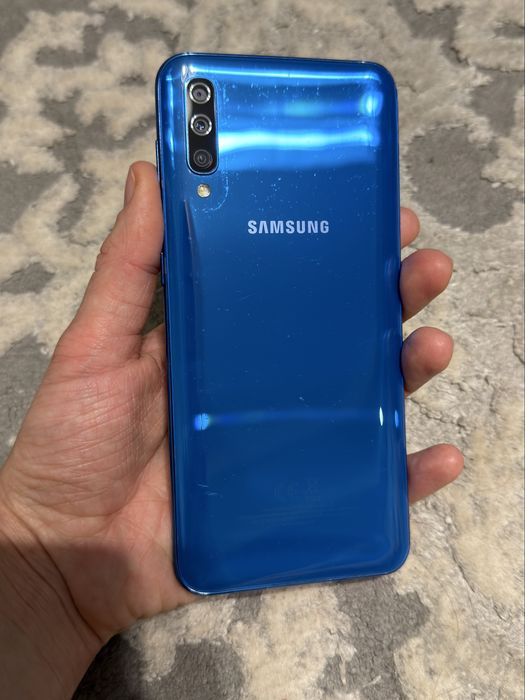 Samsung Galaxy A50 (SM-A505FN/DS) – не вмикається