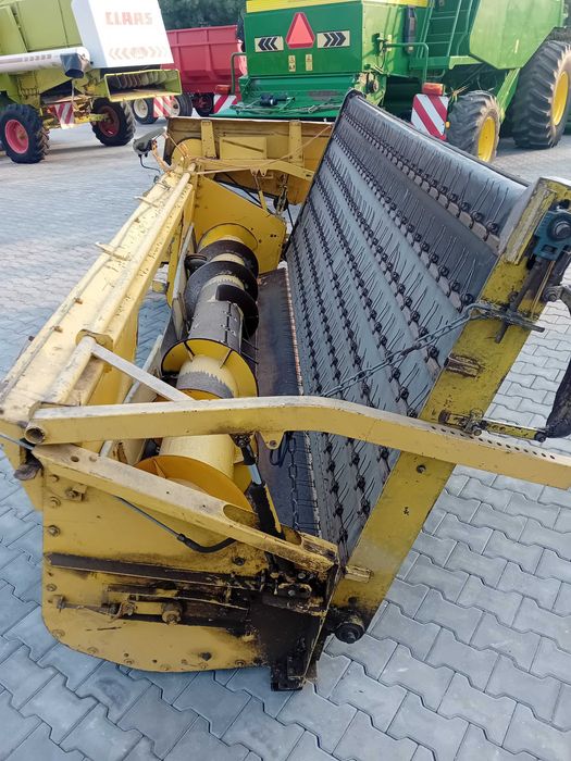 Heder 3.9 m New Holland Tc Tx przystawka do zbioru trawy ziół