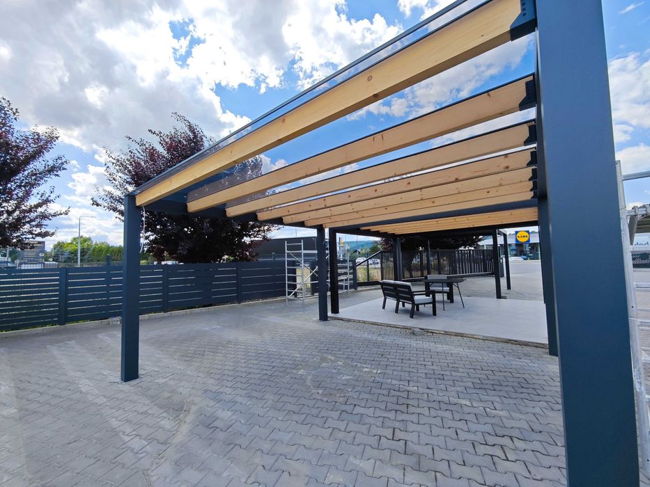 NOWOCZESNA Pergola / Carport – Masywna Konstrukcja Aluminiowo-Drewniana v1