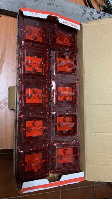 TV-R-SAT Star Connection Outlets64729513654531123