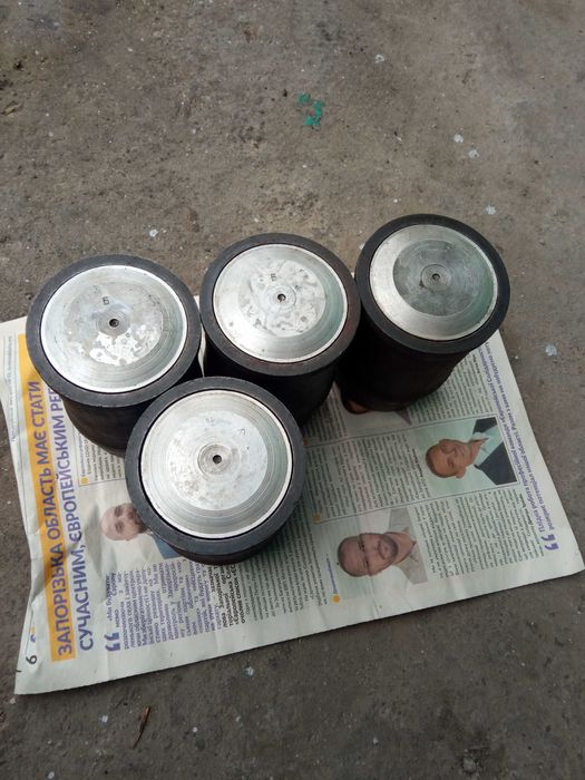 Продам поршневую на москвич