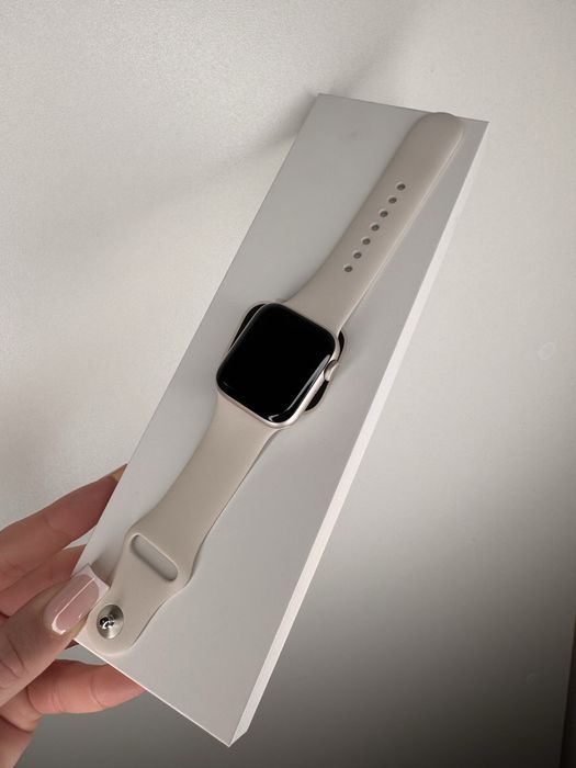 Apple Watch SE (Gen2) 40mm Starlight AI Star SB S/M GPS