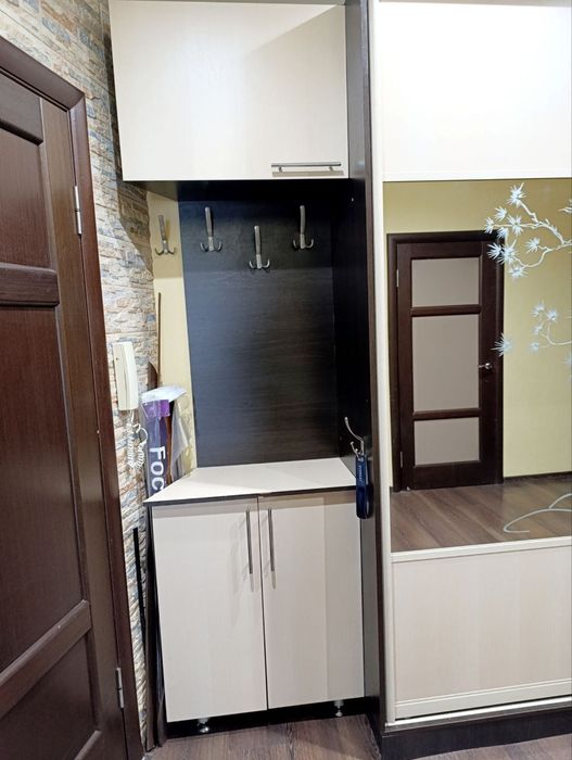 Прихожа вітальня