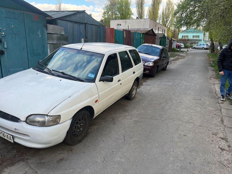 Ford escort 1.3