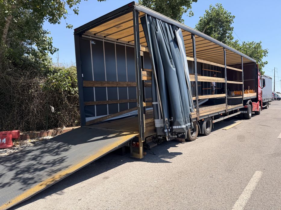 SEMI-REBOQUE FRUEHAUF Porta Maquinas com Rampa Hidraulica Excelente ###OPORTUNIDADE###