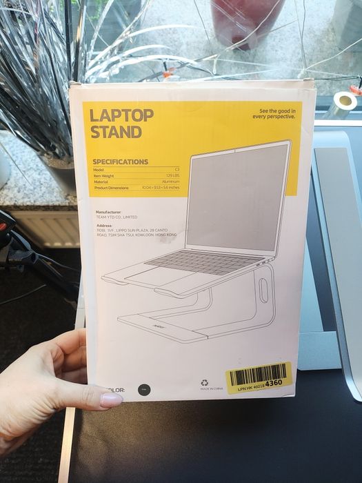 Stojak na laptop