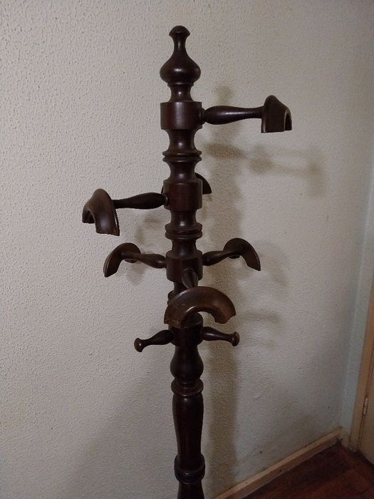 Suska Attaccapanni A Piede In Legno Classico – 12 Ganci, Colore Noce, Altezza 186 Cm - 5
