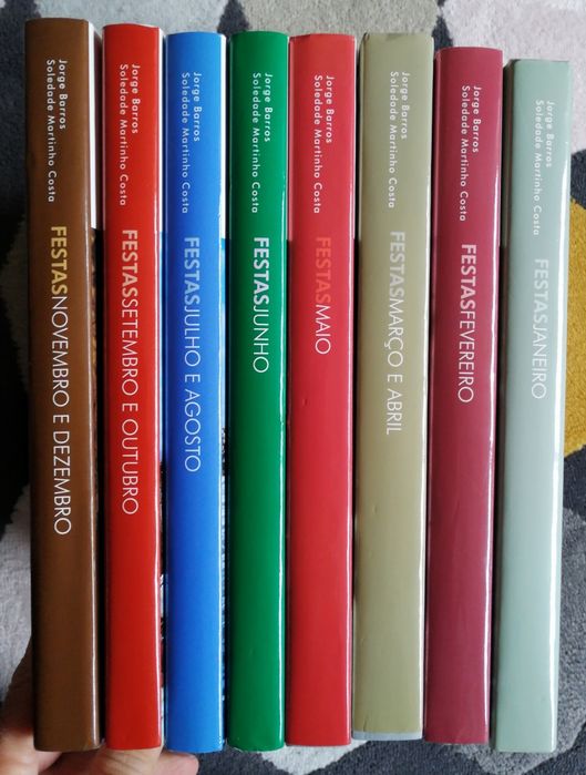 Festas e tradições Portuguesas 8 Volumes Janeiro a Dezembro