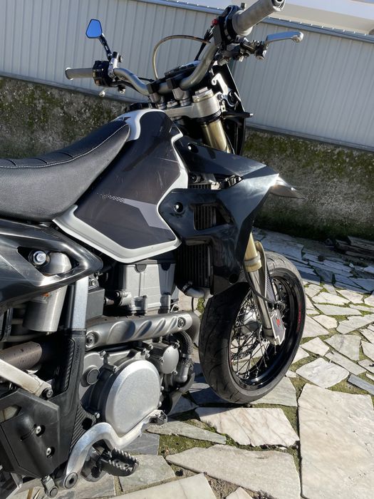 DRZ400SM Restyle