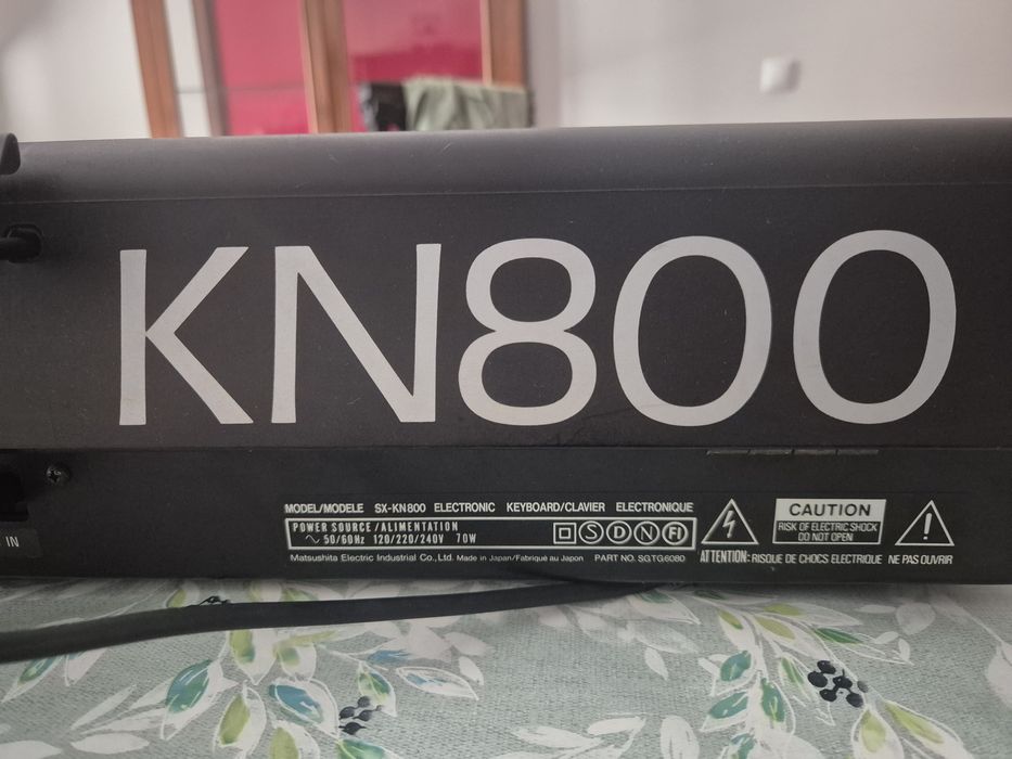 Teclado Technics KN800
