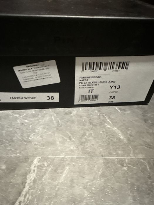 Sandalki skora Pinko r 38