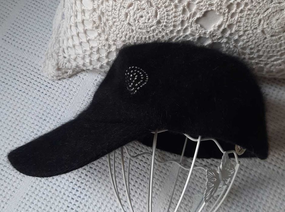 80% Angora Wełna Nowa czapka kaszkiet ciepła wełniana czarna 57 58