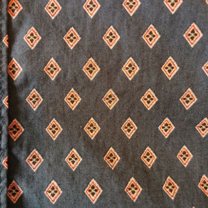 Camisa com padrão da Springfield tamanho S Custom Fit