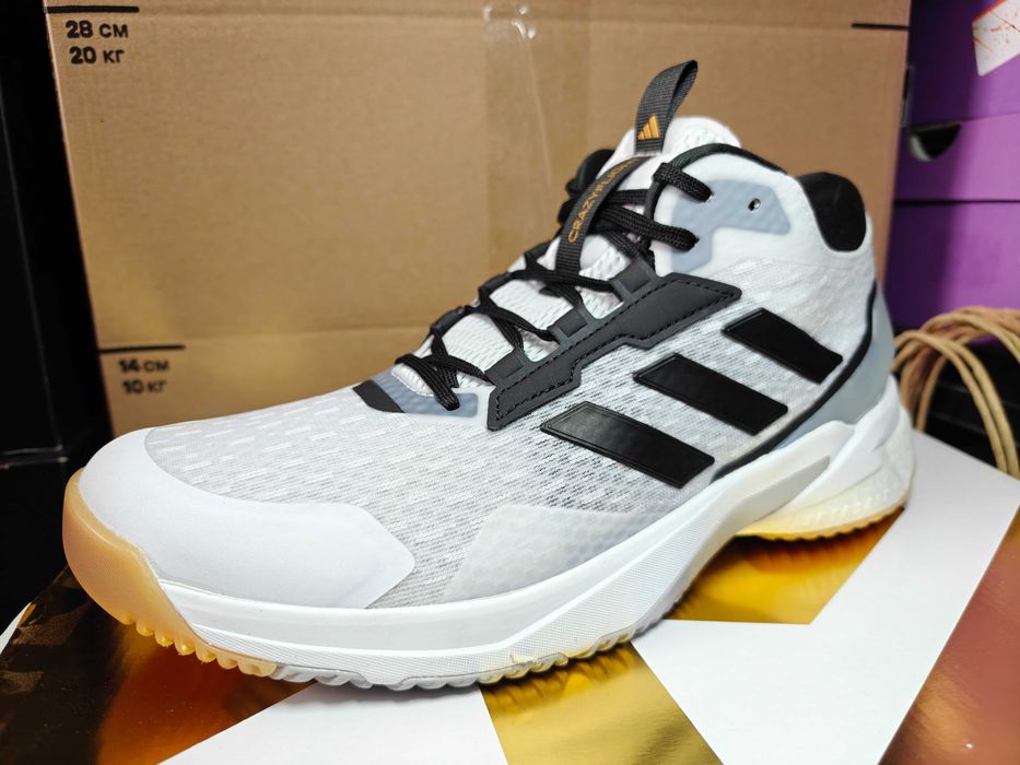 adidas crazyflight 5 - купити чоловіче взуття - Ціна на OLX.ua