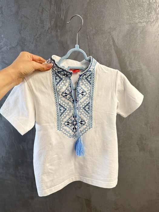 Вишиванка, футболка на 2-3 роки