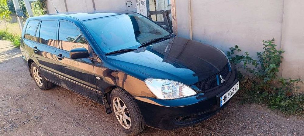 Продам автомобиль MITSUBISHI LANCER  2004 универсал, официальна